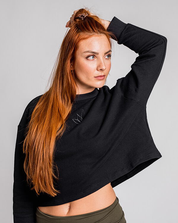 Sweater Lotus Crop – Black in Black - Nicoya Soul Wear